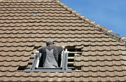 Pose de velux - Castillon-la-Bataille